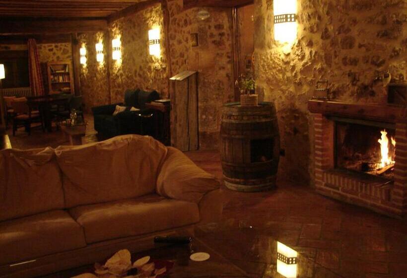 فندق ريفى Posada Los Templarios