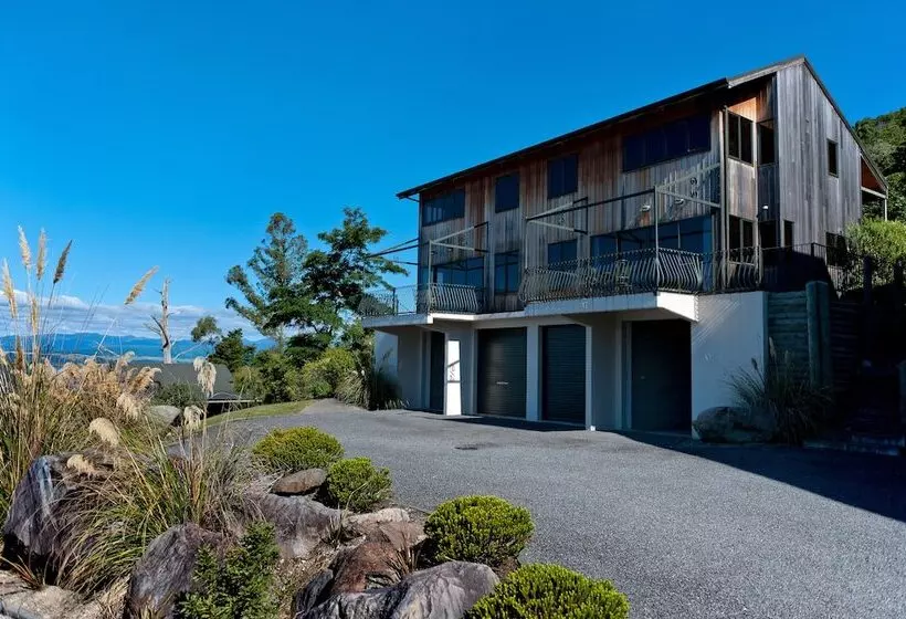 Oreti Village Resort