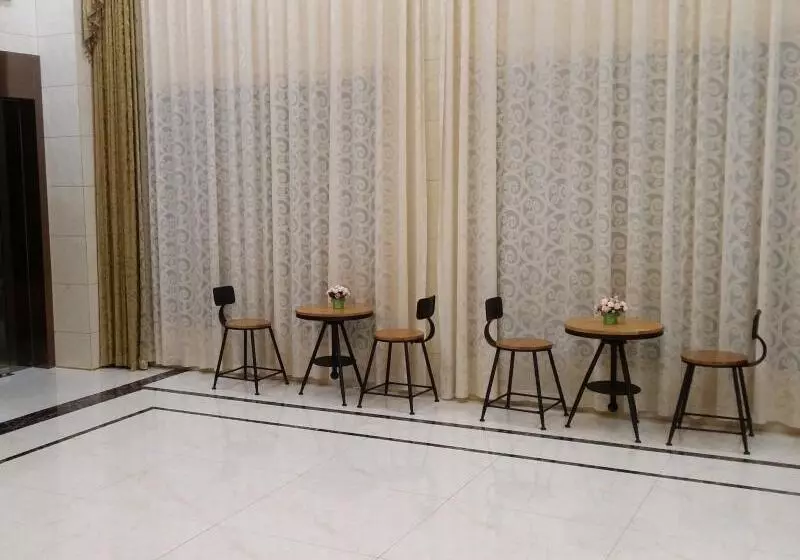 هتل Greentree Inn Wuxi Yixing Guanlin Town Express