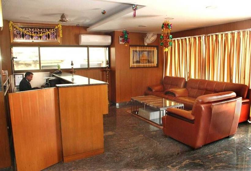 Hotel Shri Valli Resdiency