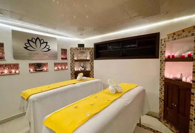 ホテル Boutique & Spa   Vdl Colonial