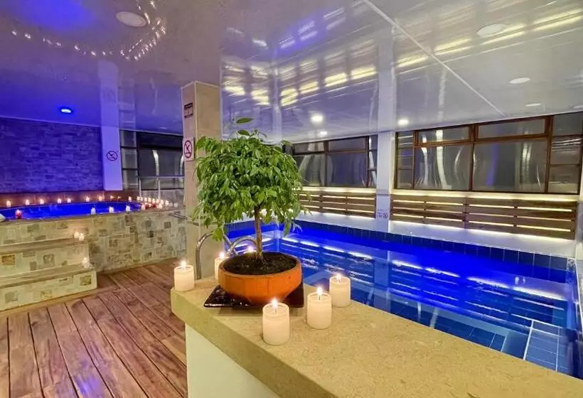 ホテル Boutique & Spa   Vdl Colonial