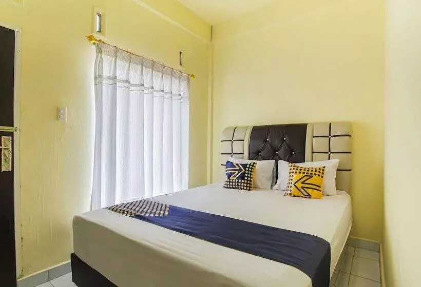 Retkeilymaja Spot On 2824 Hotel Permata