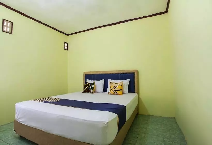 Retkeilymaja Spot On 2824 Hotel Permata