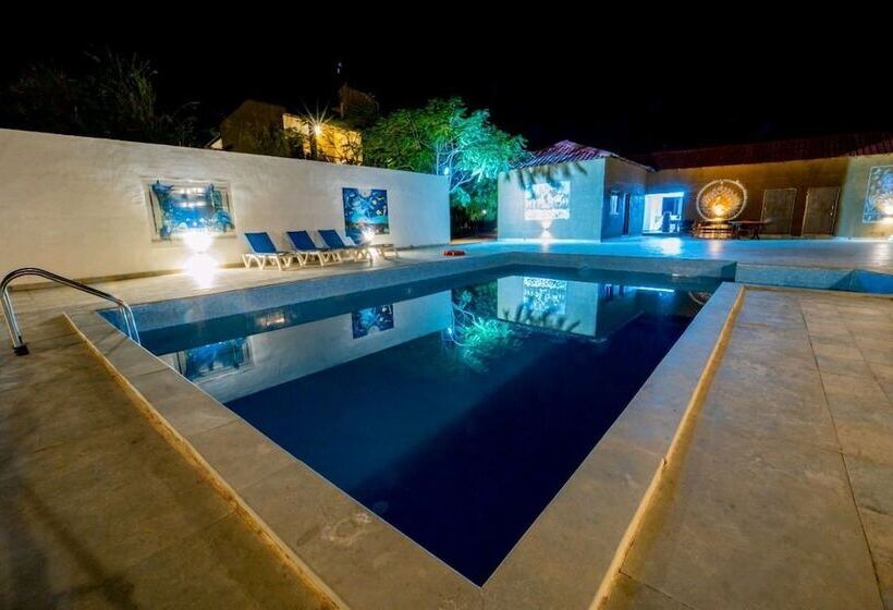 Hotel Chimur Tiger Resort At Tadoba