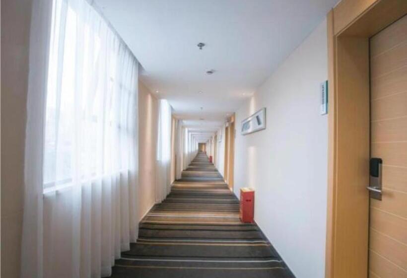 호텔 City Comfort Inn Changsha Wuyi Avenue Yingbin Road