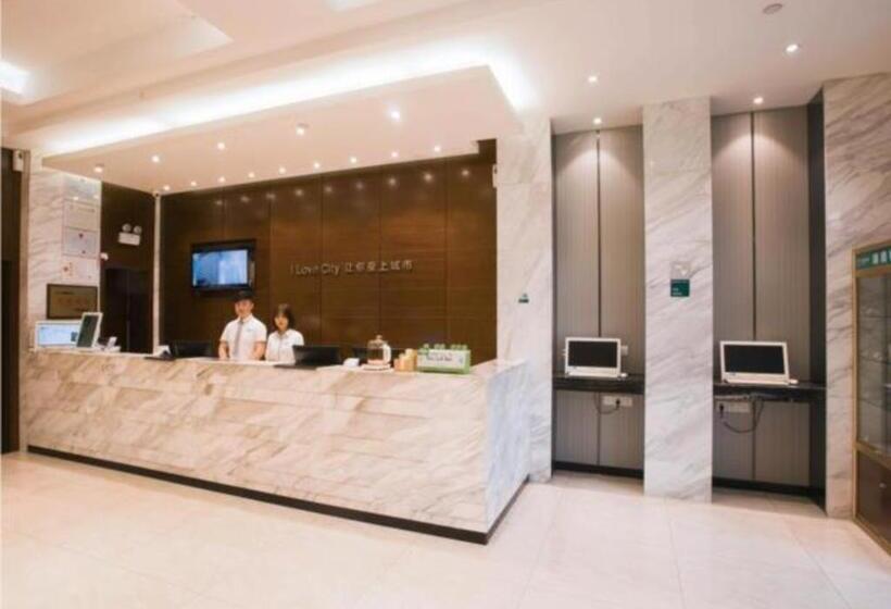 호텔 City Comfort Inn Changsha Wuyi Avenue Yingbin Road