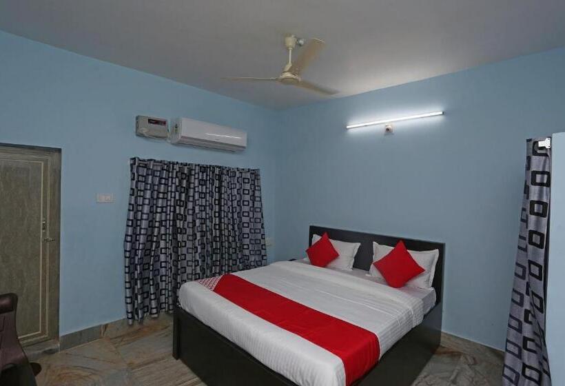 Hotel O The Ambience