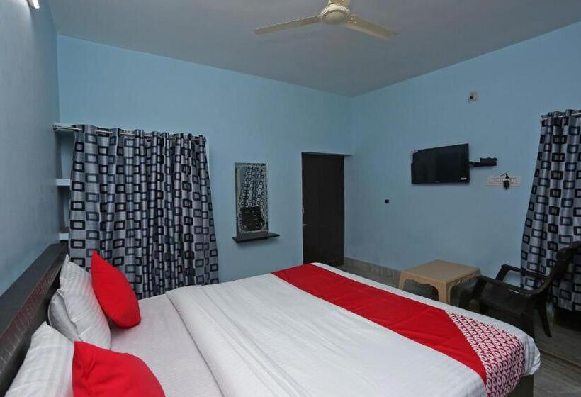 Hotel O The Ambience