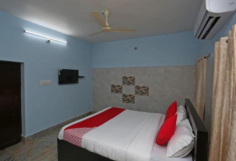 Hotel O The Ambience