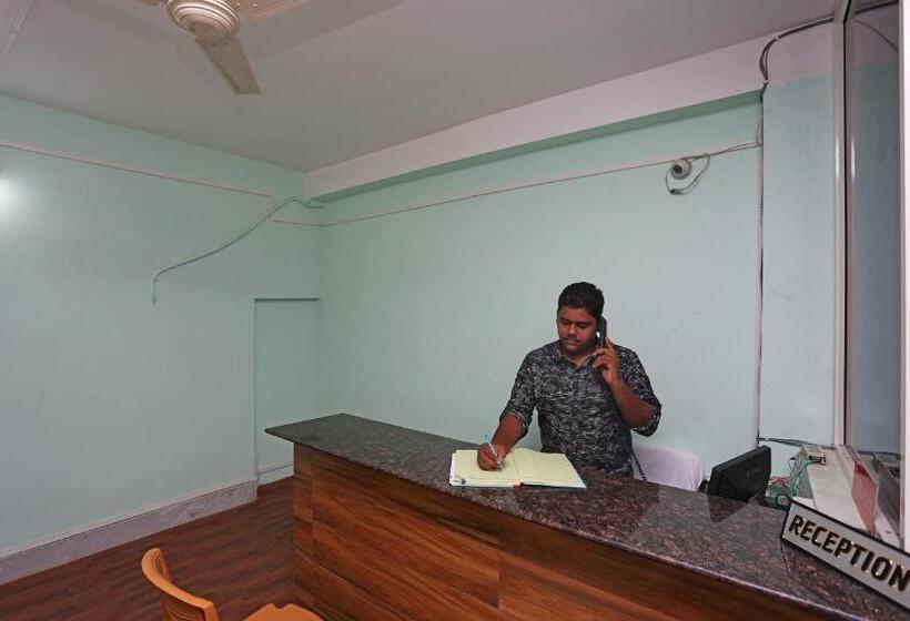 Hotel O The Ambience