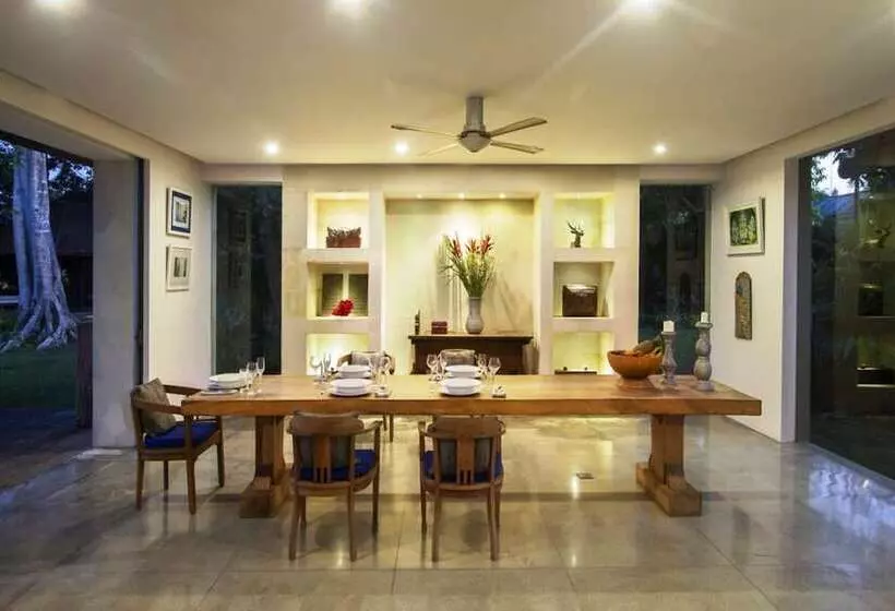 Hotelli Villa Alam Taru