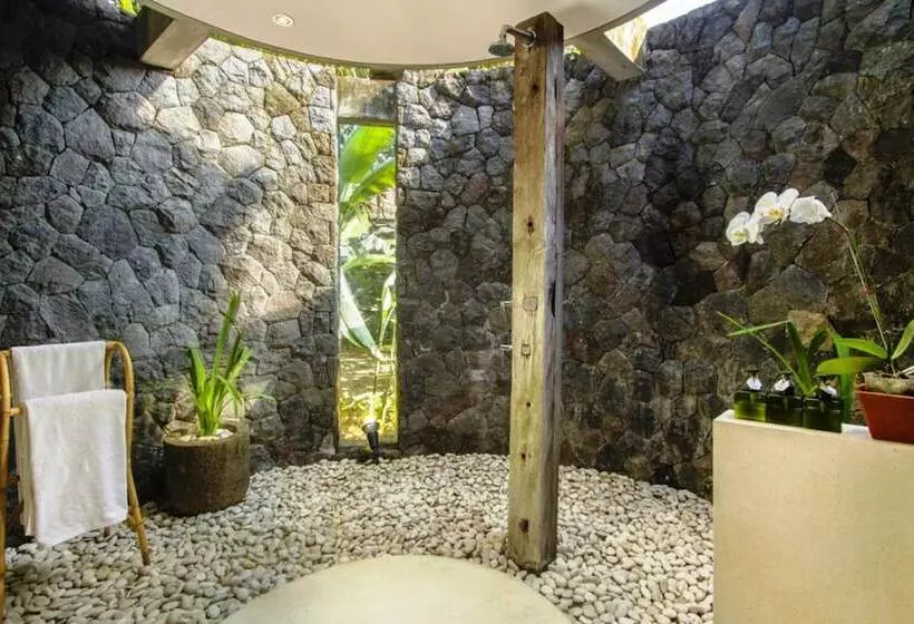 Hotelli Villa Alam Taru