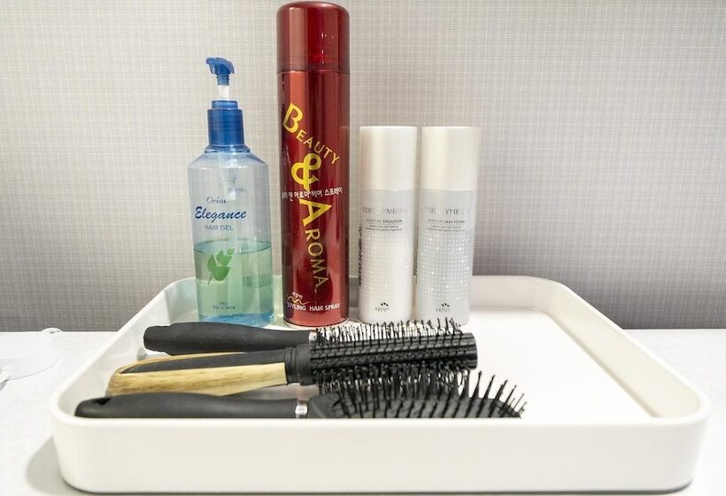 مُتل Wonju Rivera