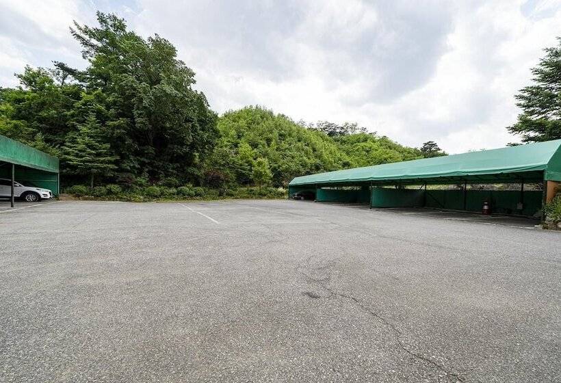 مُتل Wonju Rivera