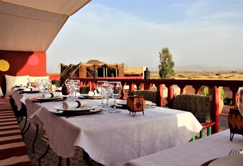 Pension (Hôtel basse catégorie) Jenny Lynn