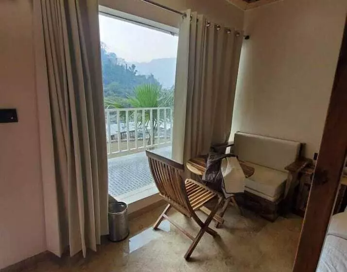 Seven Hills Hotels And Resorts