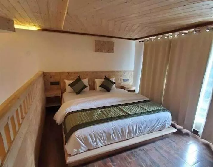 Seven Hills Hotels And Resorts