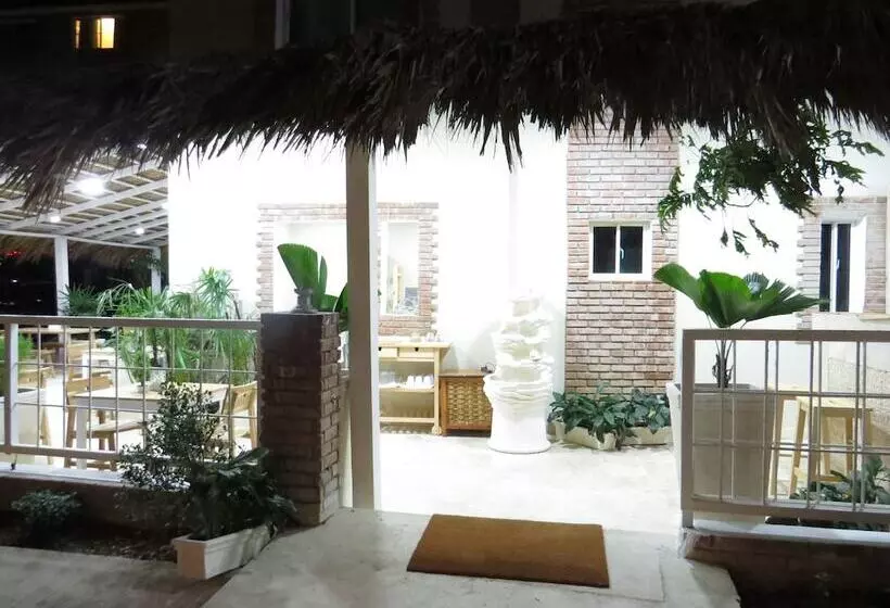 تختخواب و صبحانه Bohio Punta Cana