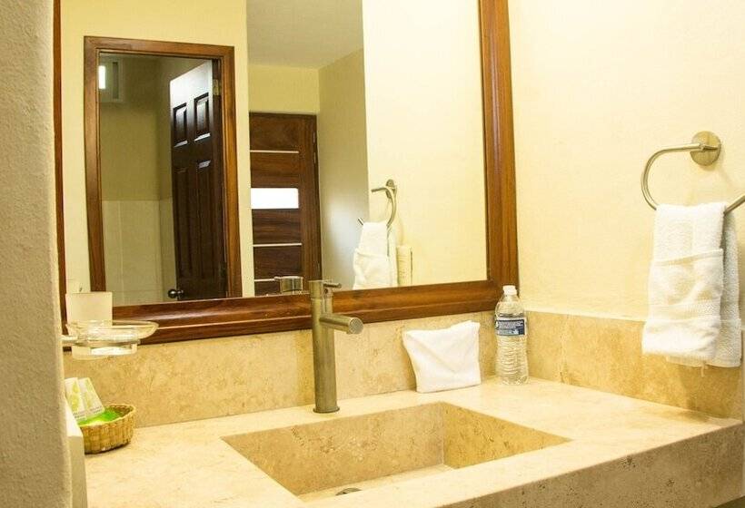 Bonito Hotel By Arans