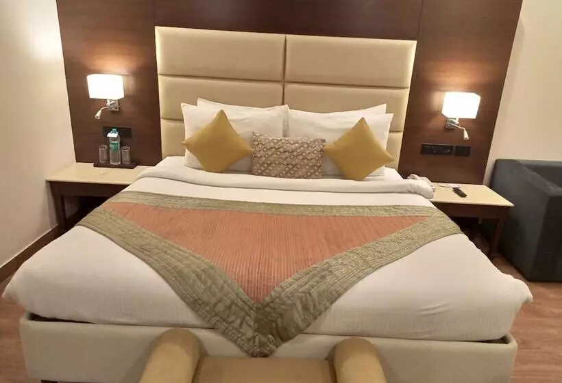 Hotelli Madhuban Sarovar Portico Mussoorie