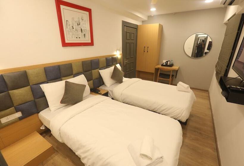 Hotel Royal Inn Mahalaxmi