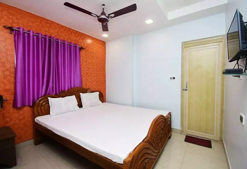 Hotelli Spot On 45344 Loknath Tower
