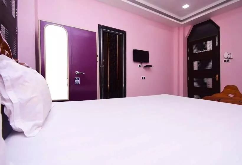 Hotelli Spot On 45344 Loknath Tower