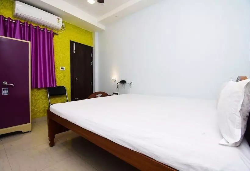 Hotelli Spot On 45344 Loknath Tower