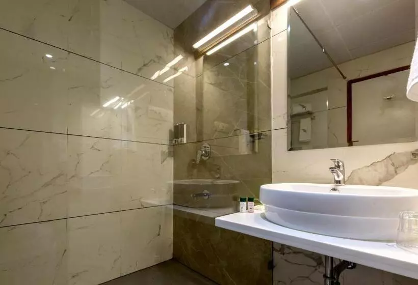 Hotelli The Fern Residency Vijayapura