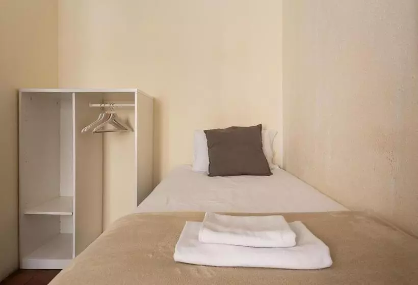 Общежитие Mambo Tango