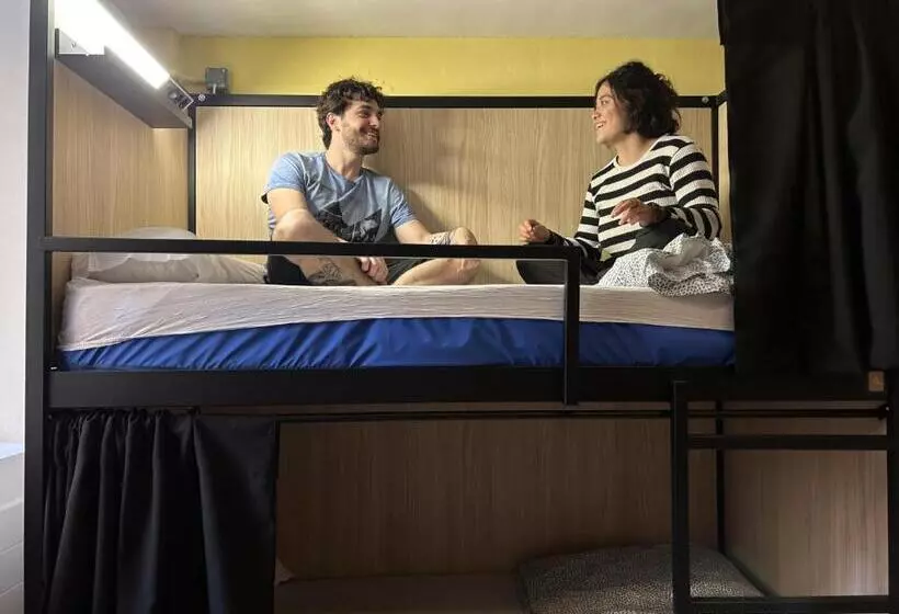 Общежитие Onefam Les Corts