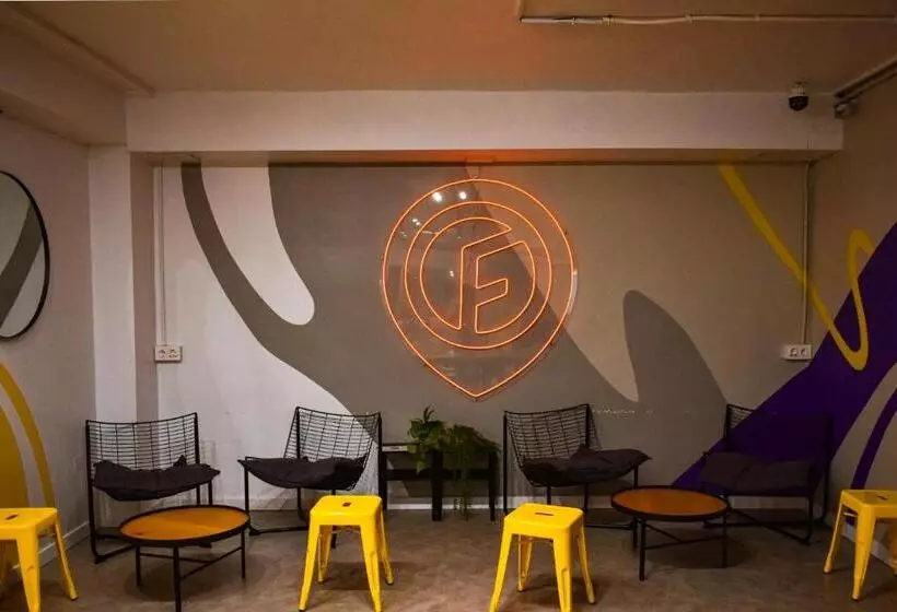 Общежитие Onefam Les Corts