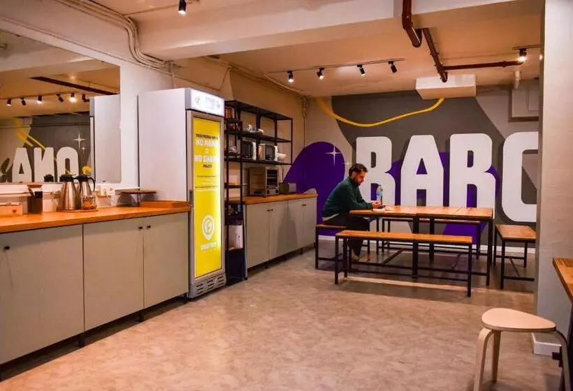 Общежитие Onefam Les Corts