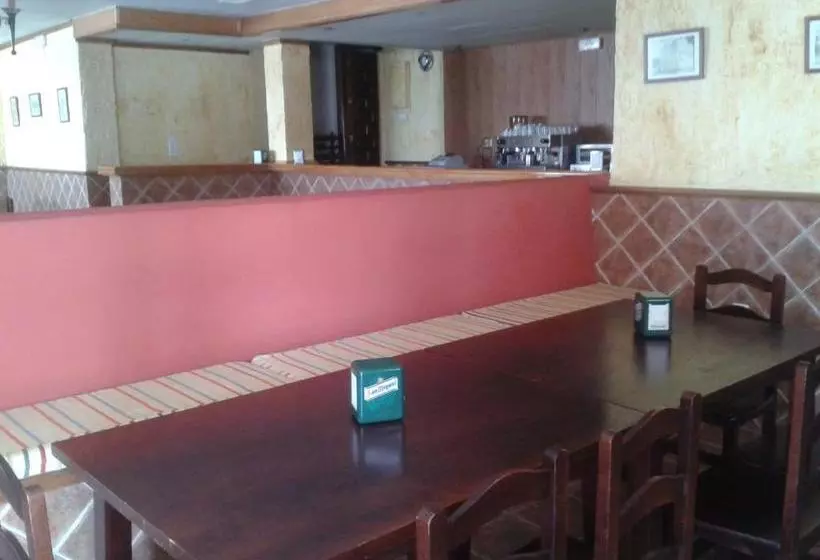 Albergue Ruta Del Califato