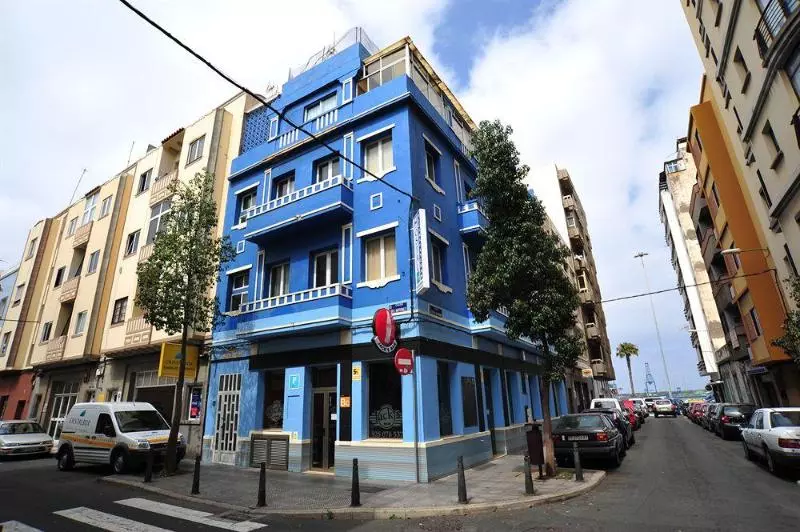 Alcaravaneras Hostel