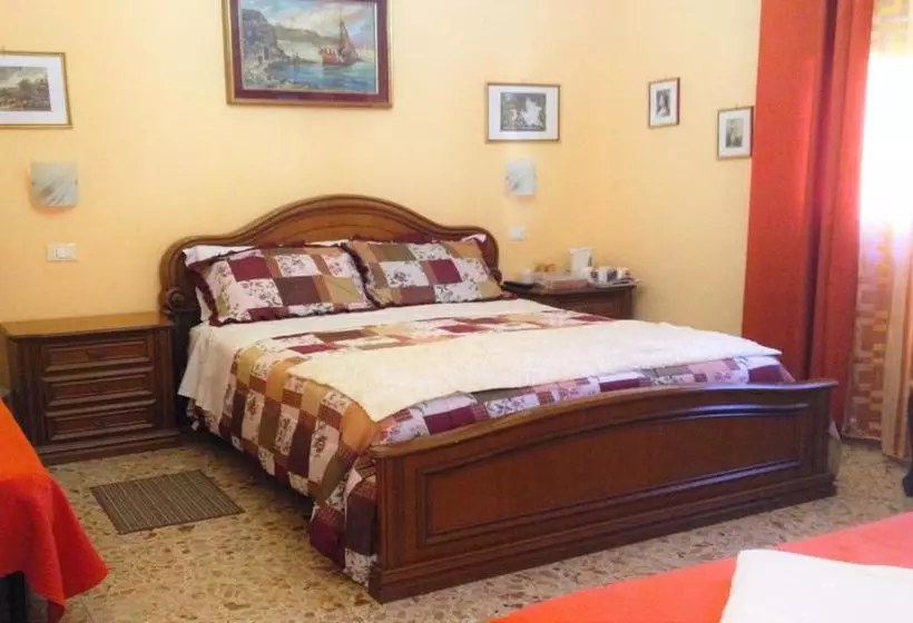 تختخواب و صبحانه A Casa Doina Airport 2