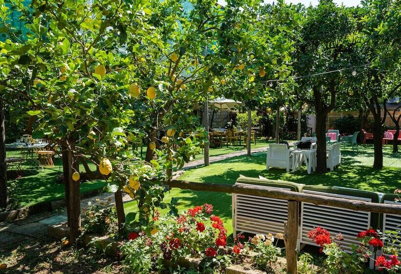 住宿加早餐 Relais Correale Rooms & Garden