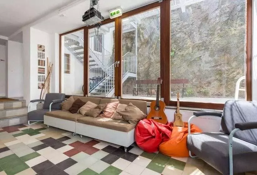 Hotel Amazigh Hostel & Suites