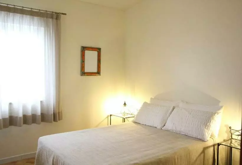 בית מלון כפרי Angela Guest House