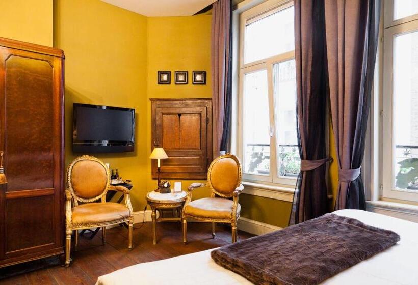 Hotel Diamonds And Pearls