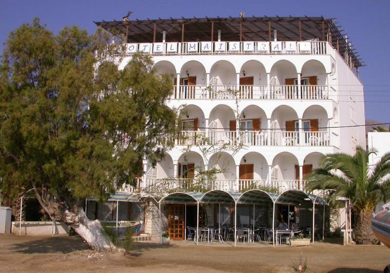 ホテル Maistrali