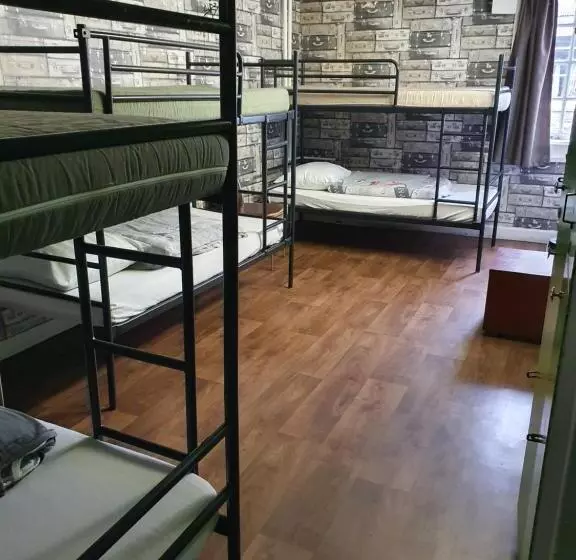 International Budget Hostel City Center