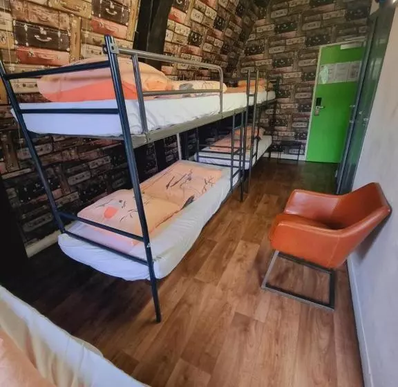 International Budget Hostel City Center