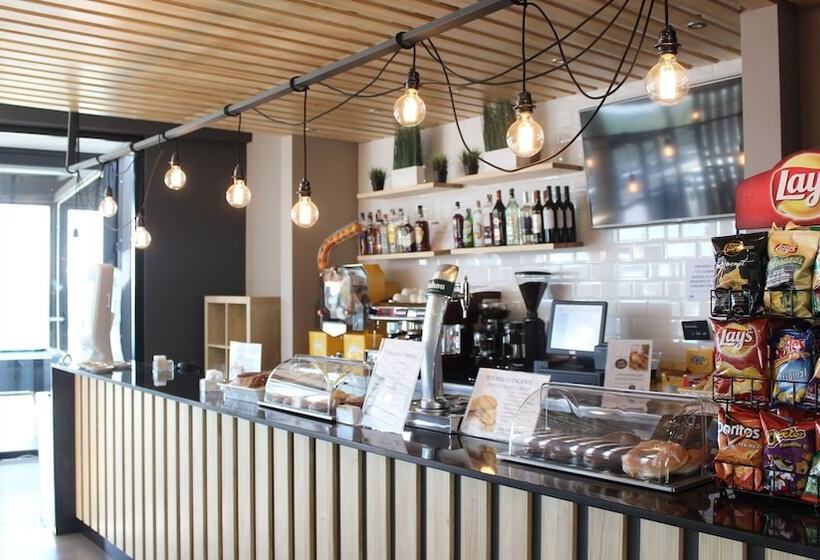 Residencia Universitaria Erasmo