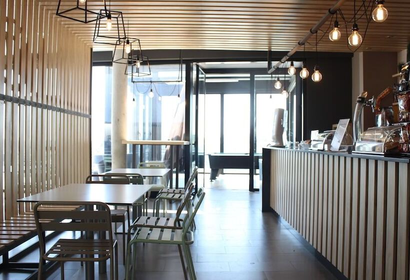 Residencia Universitaria Erasmo