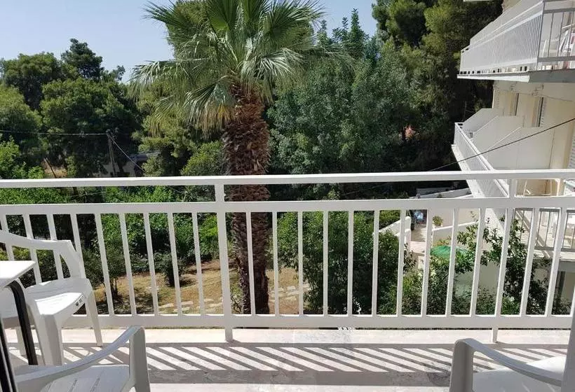 Zontanos Studios & Apartments