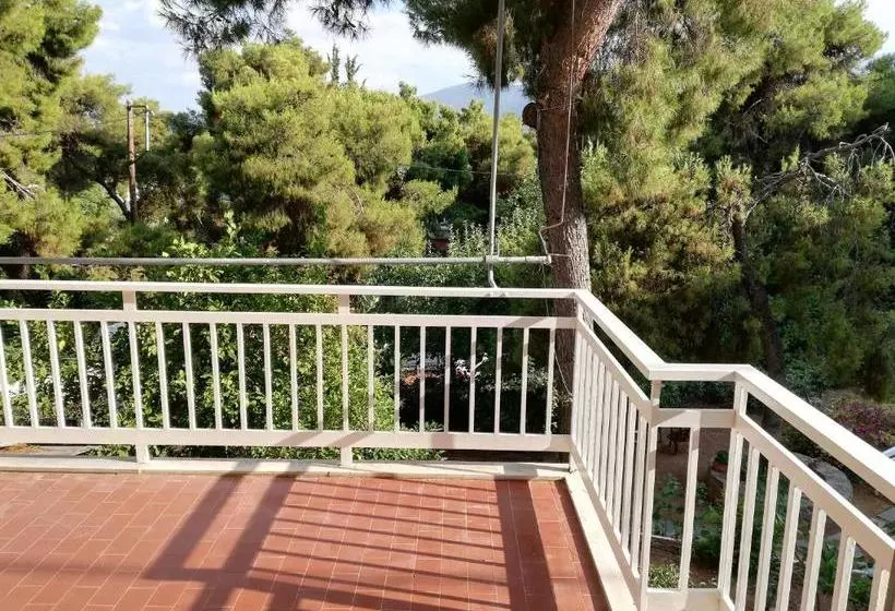 Zontanos Studios & Apartments