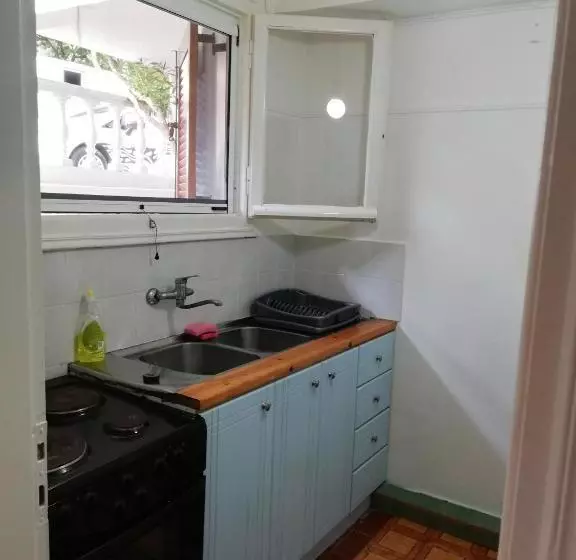 Zontanos Studios & Apartments