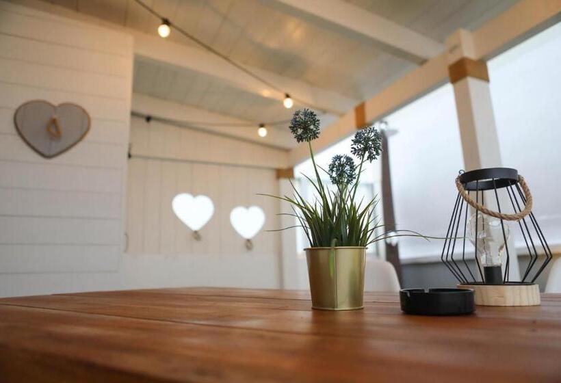 تختخواب و صبحانه Terrazza Piccinni